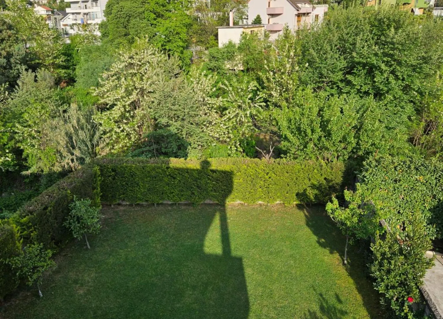 Medo Villa Tirana